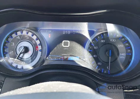 2019 Chrysler 300 из США, поврежденный, VIN 2C3CCABG9KH617937